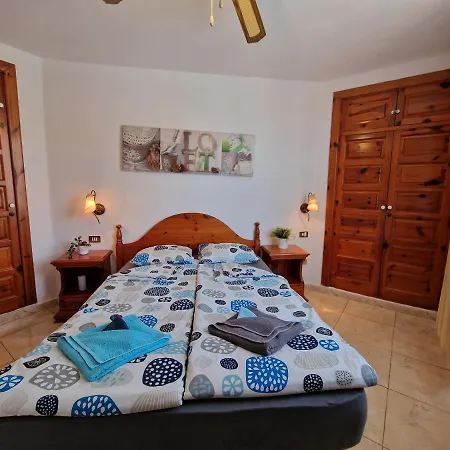 Apartment Parque Santiago 3, No 1 *